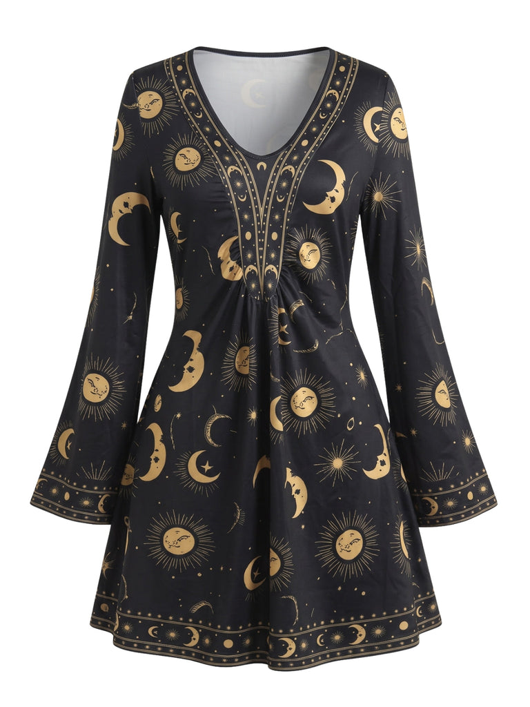70er Kleid mit Sonnen- und Himmelsmotiven, V-Ausschnitt und Glockenärmeln
