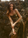 Disco outfit Metallic Gold 1980er Wasserfallkragen Spaghetti Träger Jumpsuit