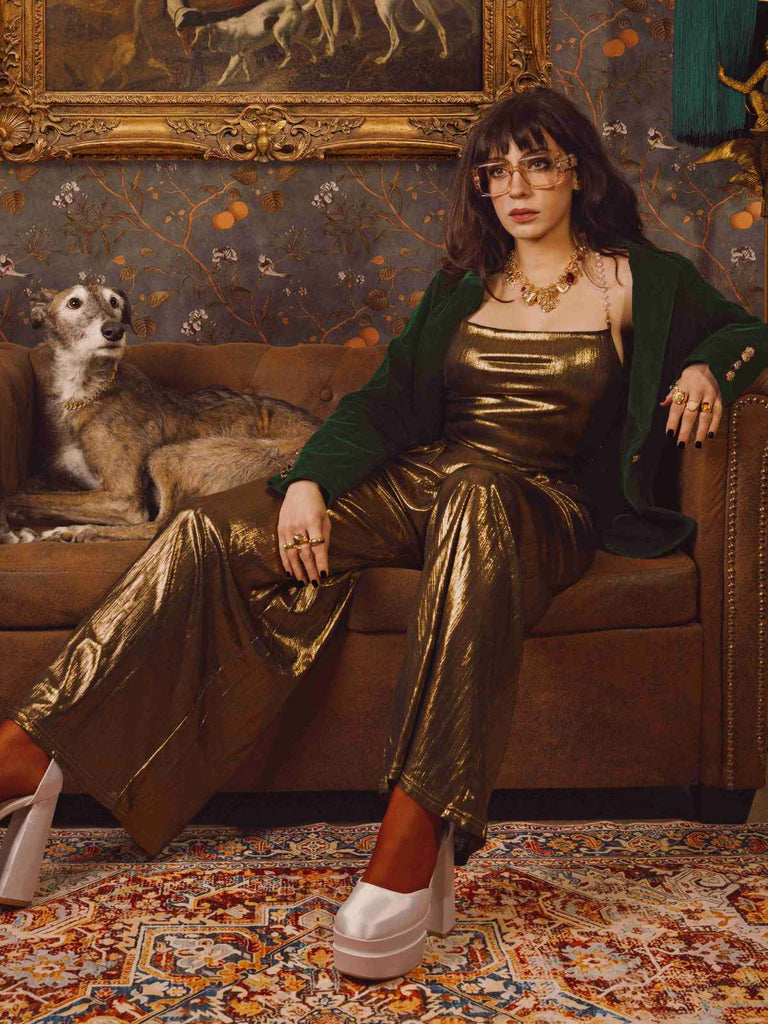 Disco outfit Metallic Gold 1980er Wasserfallkragen Spaghetti Träger Jumpsuit