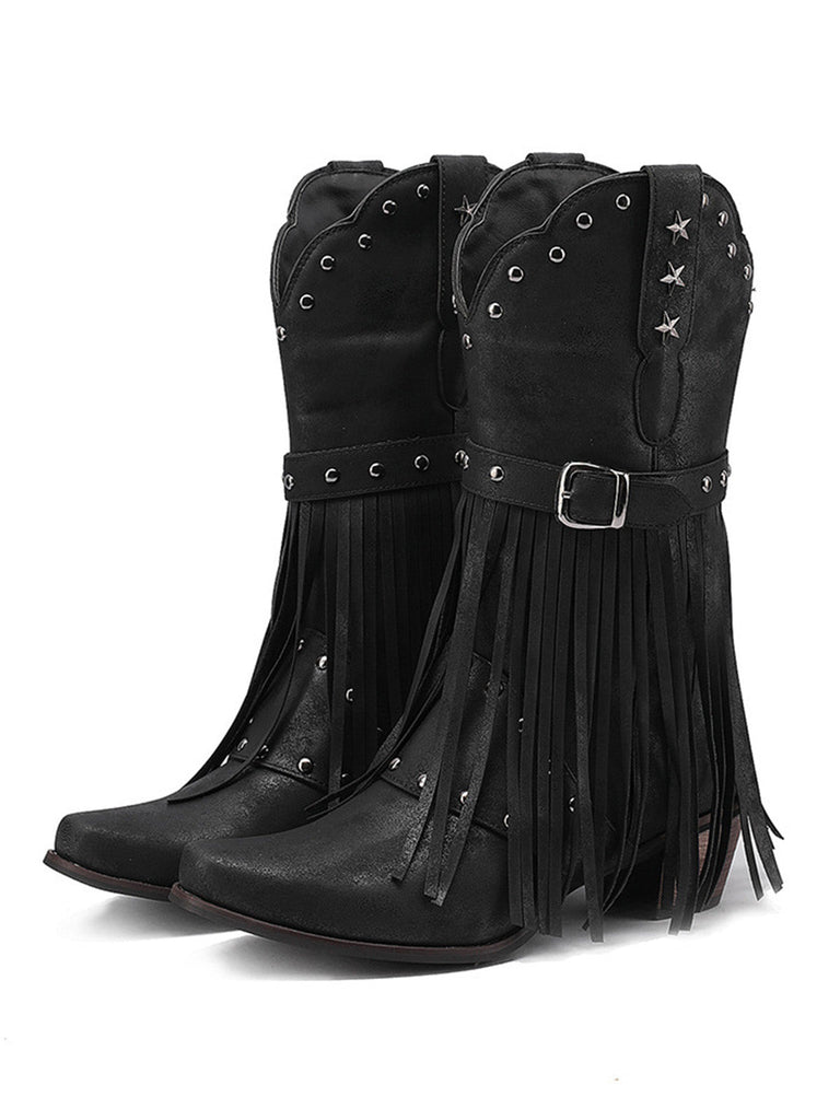 Boots mit Spitz und Quaste