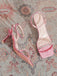 Rosa Sandalen mit Kristall und Riemen