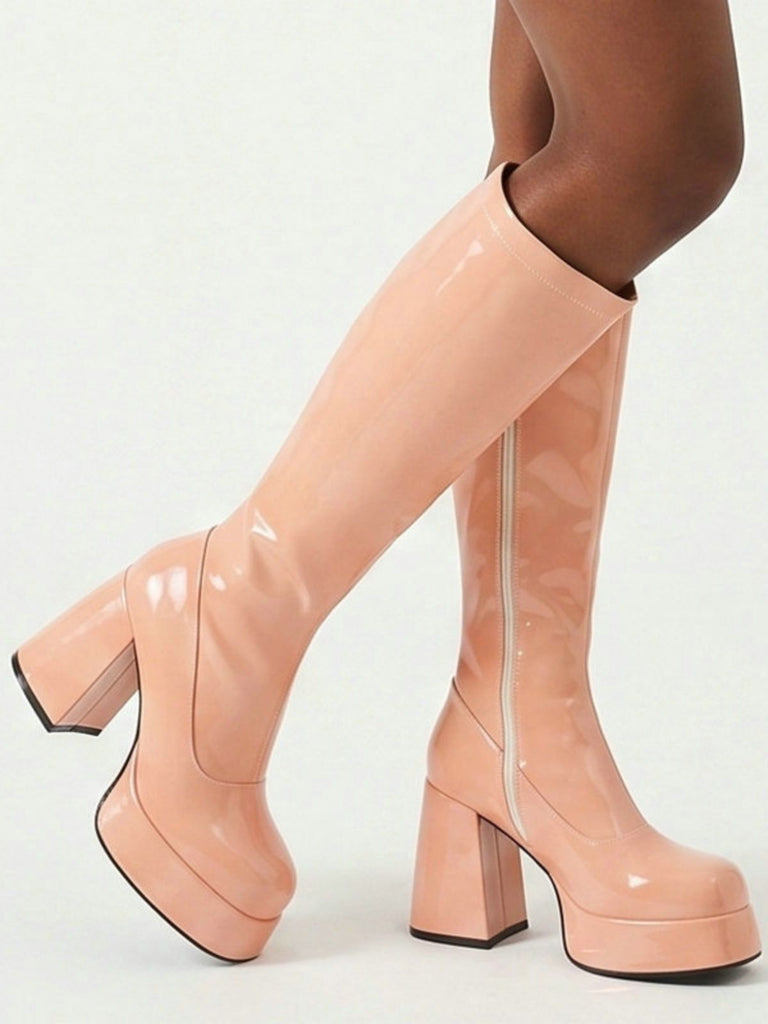 Plateau-Stiefeletten mit runder Spitze und Blockabsatz