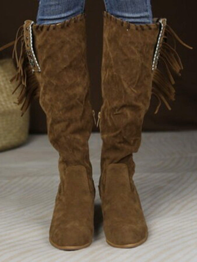 Wildleder-Stiefel mit Fransen, Nieten und Blockabsatz