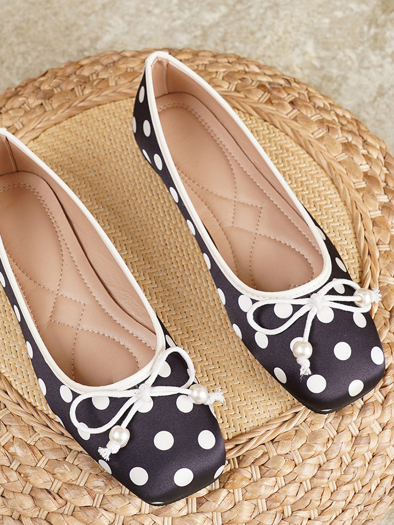 Schwarze & Weiße Ballerina-Schuhe mit Polka-Dots und Schleife