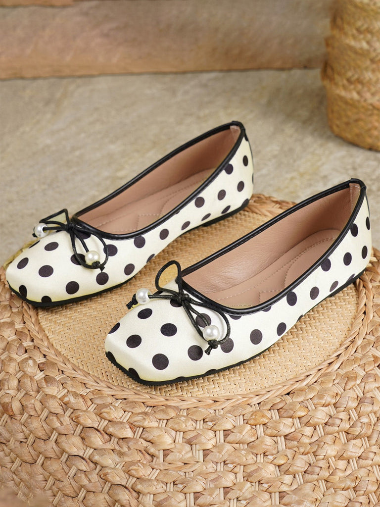 Schwarze & Weiße Ballerina-Schuhe mit Polka-Dots und Schleife