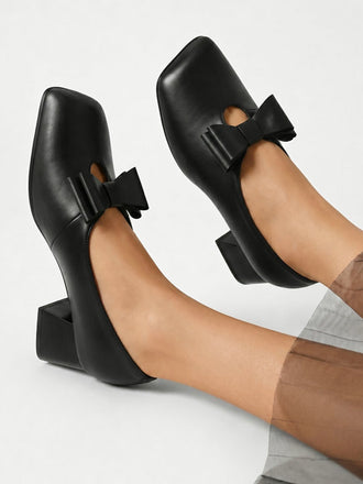 Schwarze Vintage Mary-Jane-Pumps mit Schleife und Blockabsatz
