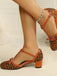 Vintage-T-Riemen-Pumps mit Schleife und Blockabsatz