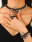 Schwarz-Silbernes Gothic-Schmuckset mit Spinnen