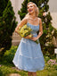 Himmelblau 1950er Tupfen Trägern Swing Kleid