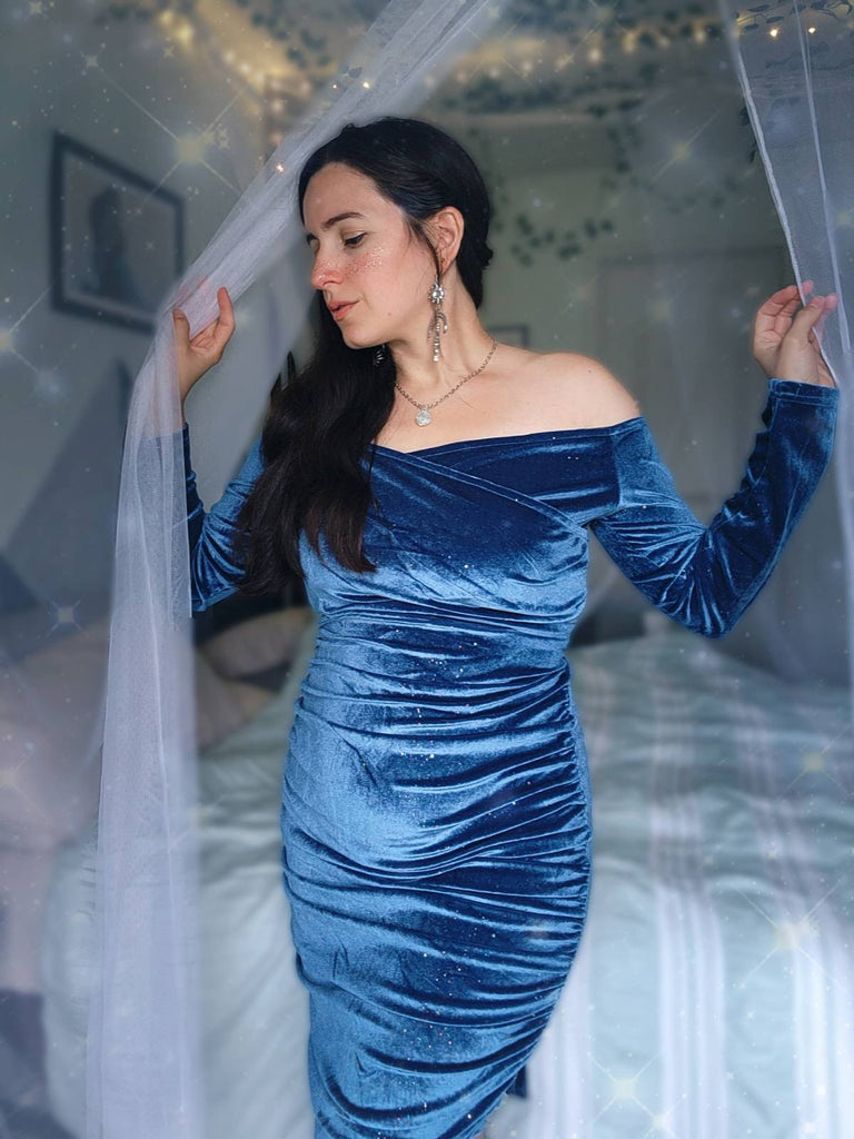 Dunkelgrün 1960er Solide Schulterfrei Samt Bleistiftkleid