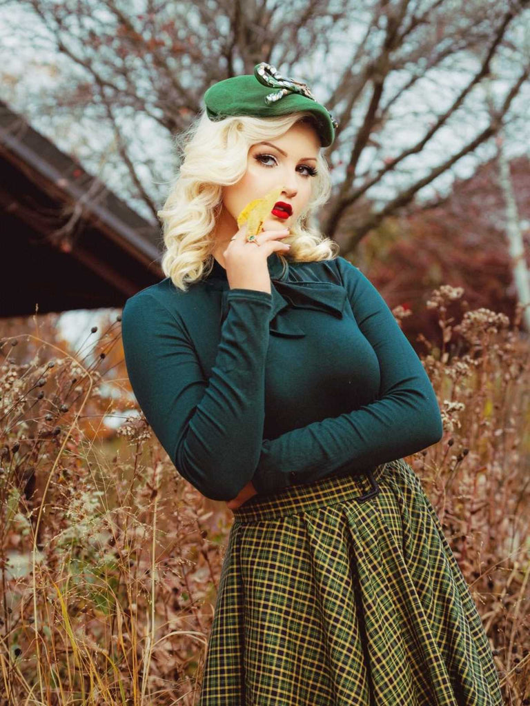 1950ER DUNKELGRÜNES KARIERTES STRICKKLEID