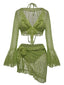 Grünes 70er Neckholder-Bikini-Set & transparentes Cover-Up mit Glockenärmeln