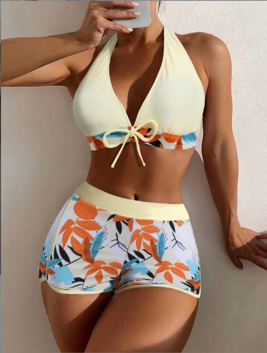 Hellgelbes 50er Bikini-Set mit Blätter-Print und Neckholder