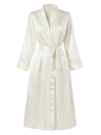 Apricotfarbener 50er Satinmorgenmantel mit Spitze und Bindegürtel
