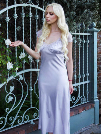 1930er Solide Tiefer V-Ausschnitt Spitzenbesatz Nachthemd