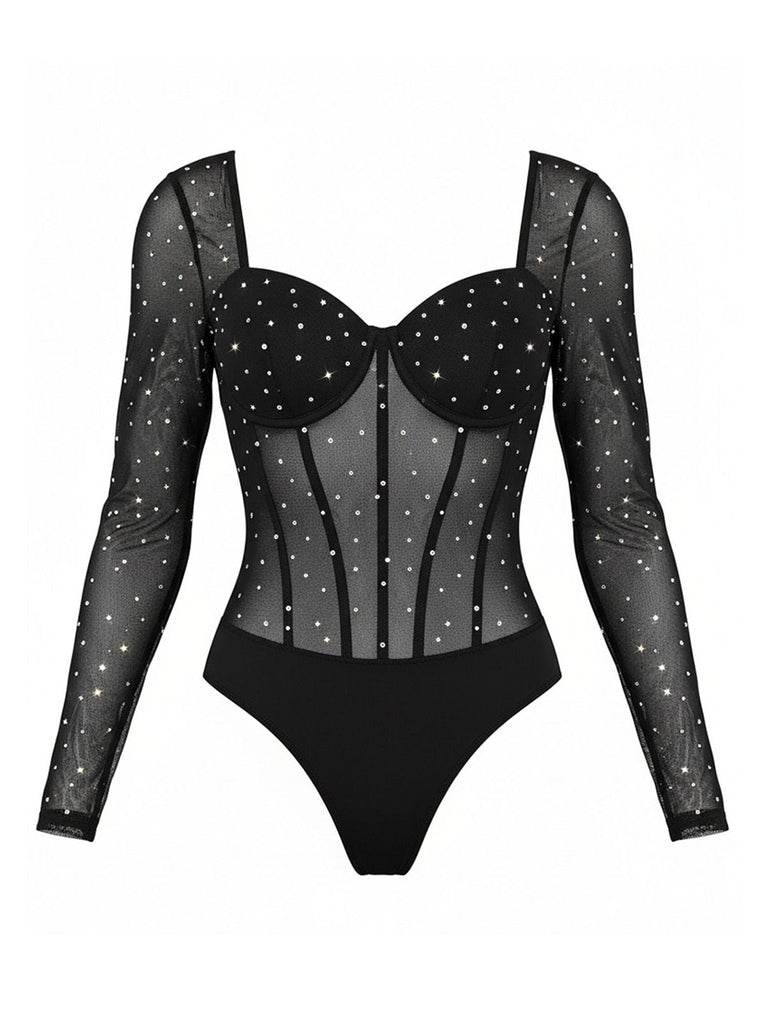 Schwarzer, transparenter Body mit langen Ärmeln und glitzernden Details auf weißem Hintergrund