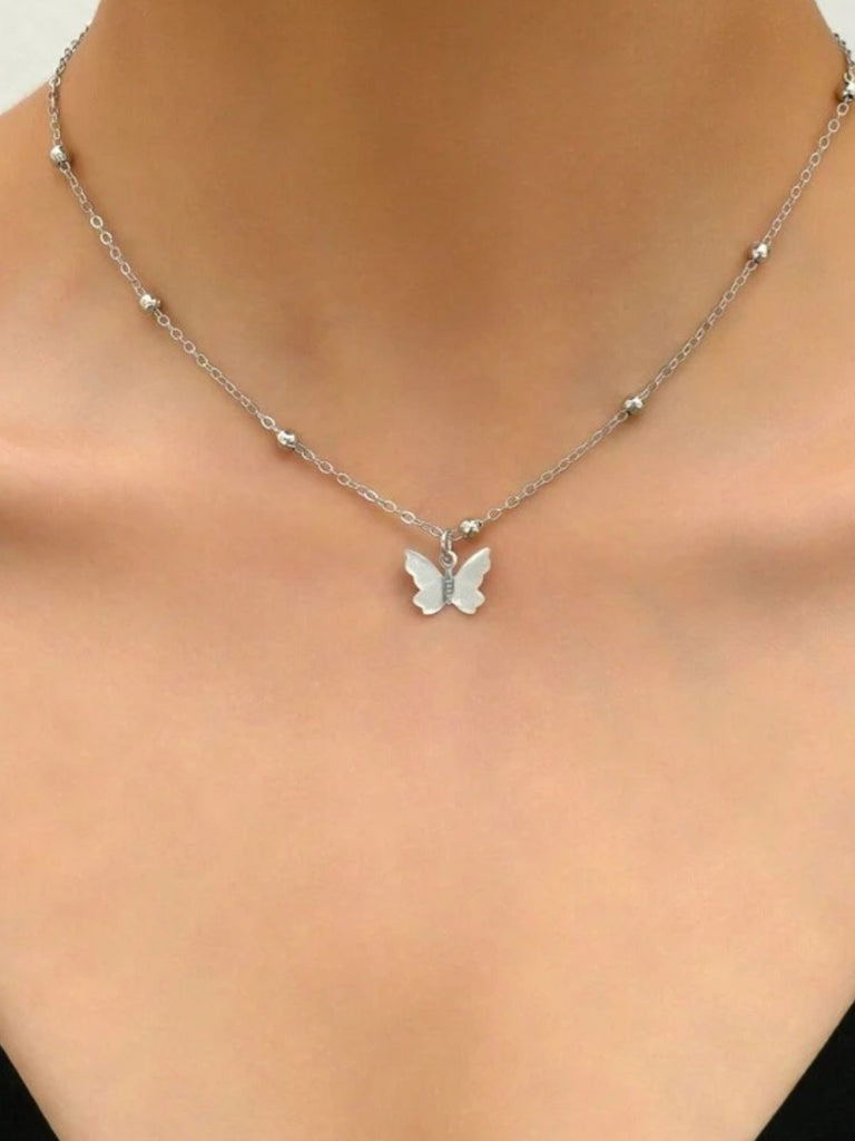 Silbere Halskette mit Schmetterling und Dainty
