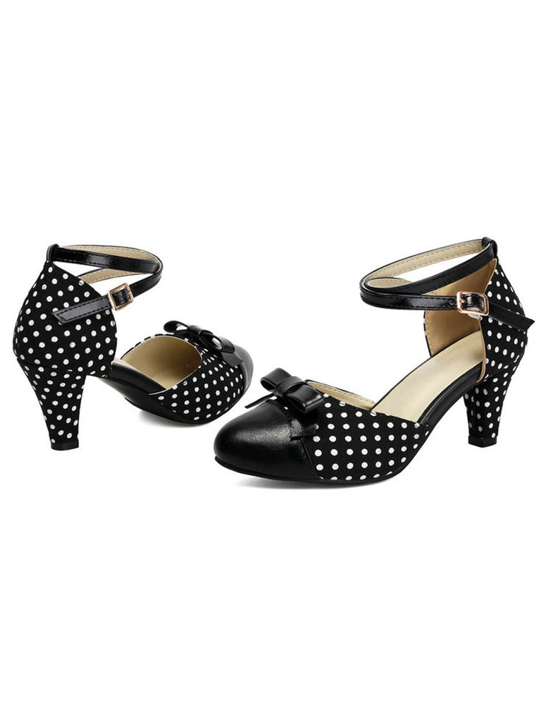 Vintage Pumps mit Polka-Dots und Schleife
