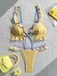 Gelbes 60er Bikini-Set mit Spitze und Farbblock