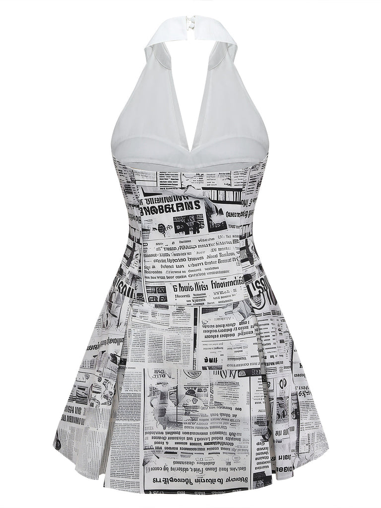 Graues Neckholderkleid mit V-Ausschnitt und Zeitungsmuster aus den 1960er Jahren, Rückansicht