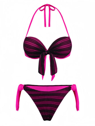 Lila Bikini im Stil der 1960er Jahre – Vintage-Mode, Retro-Stil