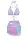 Studioansicht von vorne: Das pastellfarbene Ombré-Triangel-Bikini-Set wird mit dem passenden transparenten Sarong kombiniert.