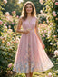 Rosa 40er Midikleid mit V-Ausschnitt und Blumen