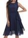 ÄRMELLOSES SWING-KLEID AUS EINER EINFACHER SPITZE