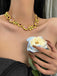 Vintage Floral Portrait Diamant Herz Halskette