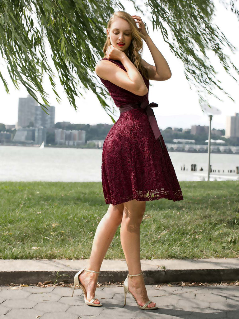 1950ER SPITZE BLUMEN BOGEN  KLEID