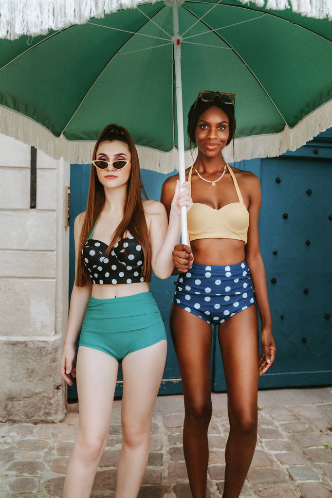 1950er Polka Dot Neckholder Plissiert Bikini Set