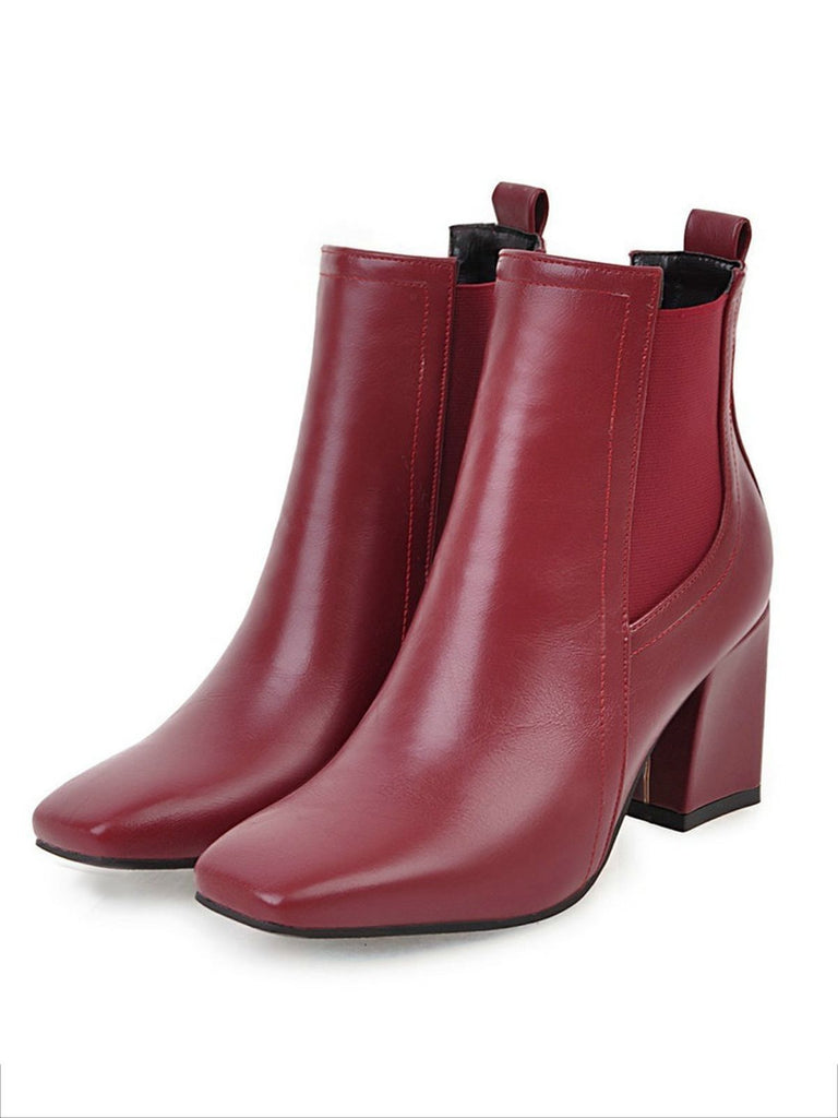 KURZE RETRO-STIEFEL MIT DICKEM ABSATZ